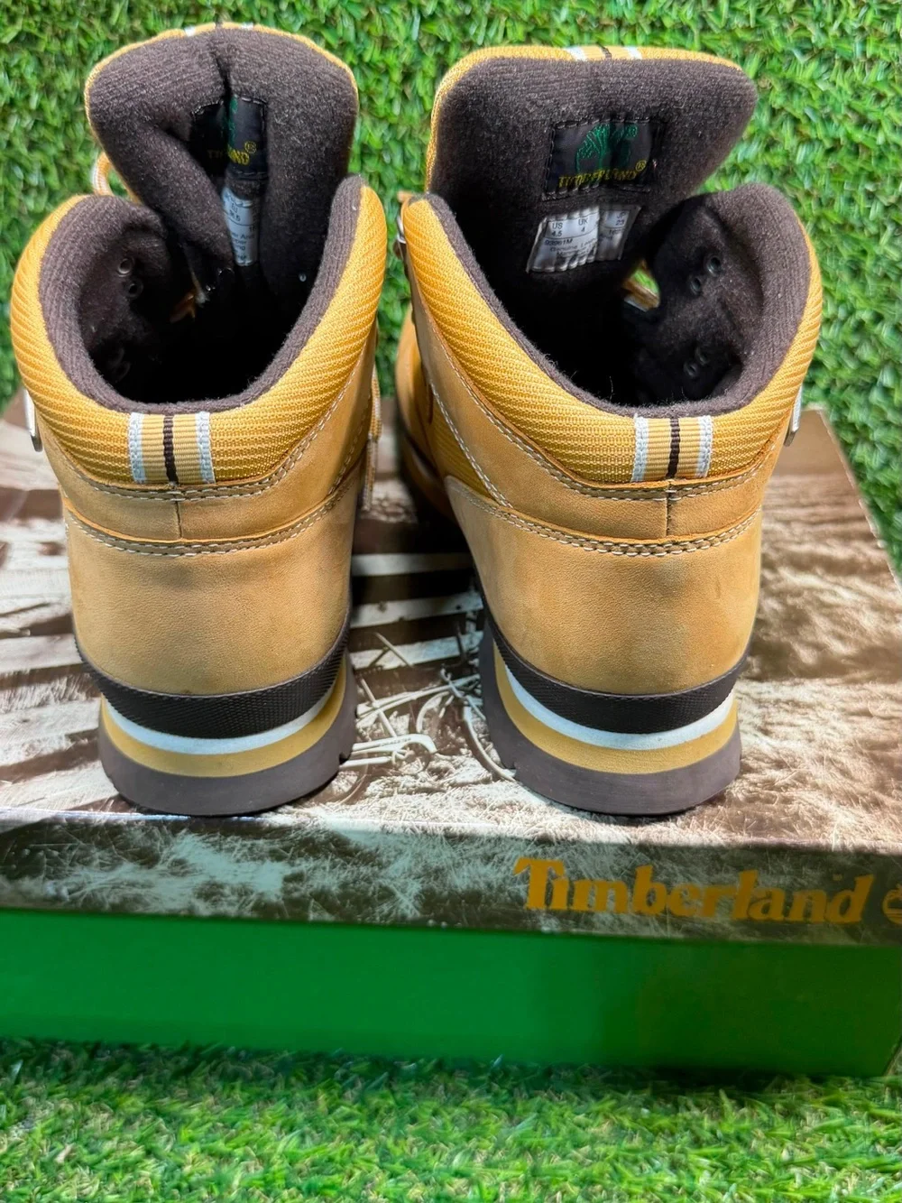 Timberland Euro Hiker Youth Size 4.5 M / 6 W Wheat Leather Boots 93961